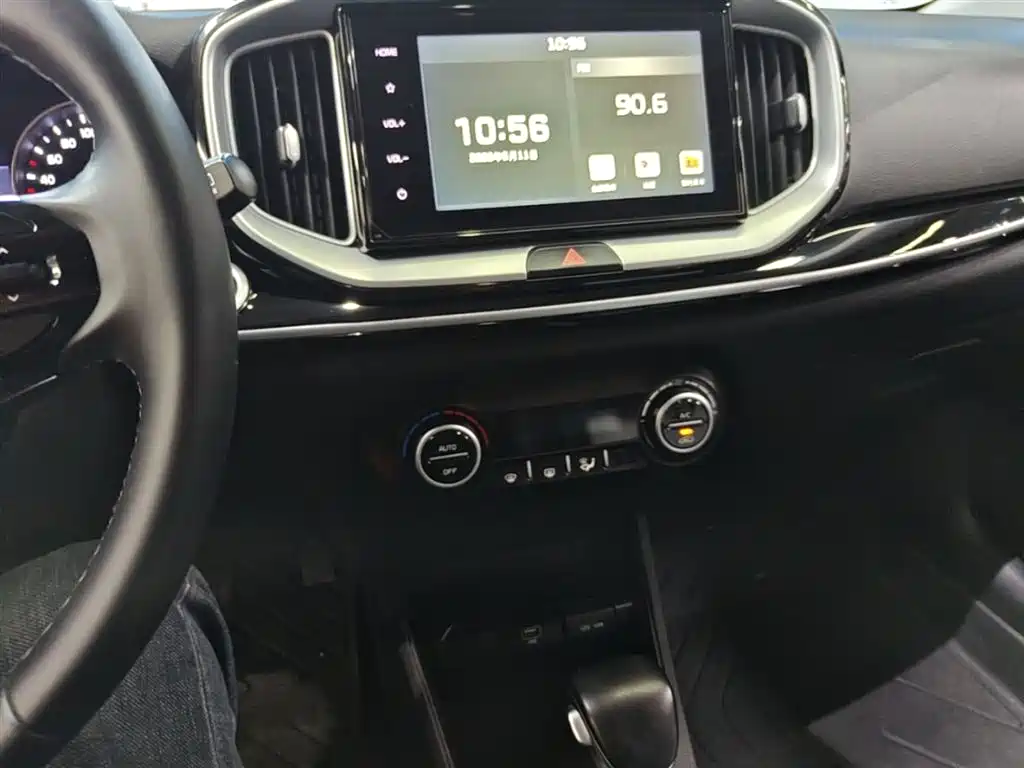 Kia KX1 2019 1.4L Automatic Sport Edition China VI фото 13