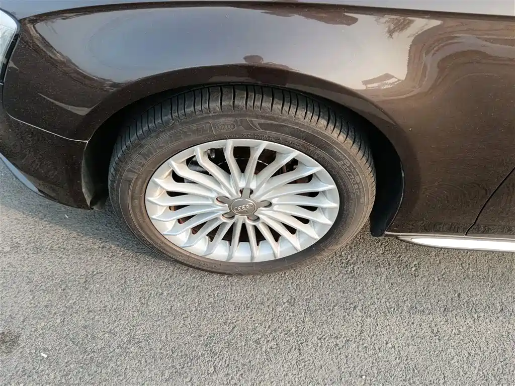 Audi A4L 2015 35 TFSI Auto Standard фото 25