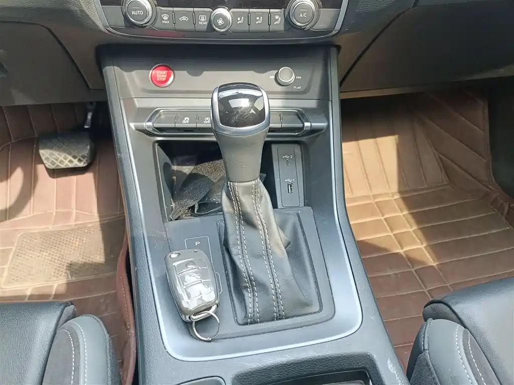 Audi Q3 Sportback 2020 40 TFSI Fashion фото 10