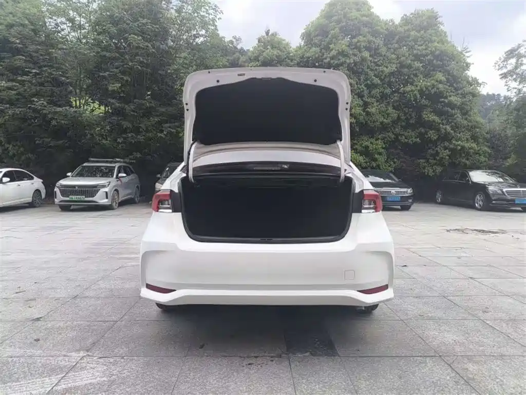 Toyota Corolla 2021 1.2T S-CVT Elite PLUS Edition фото 14