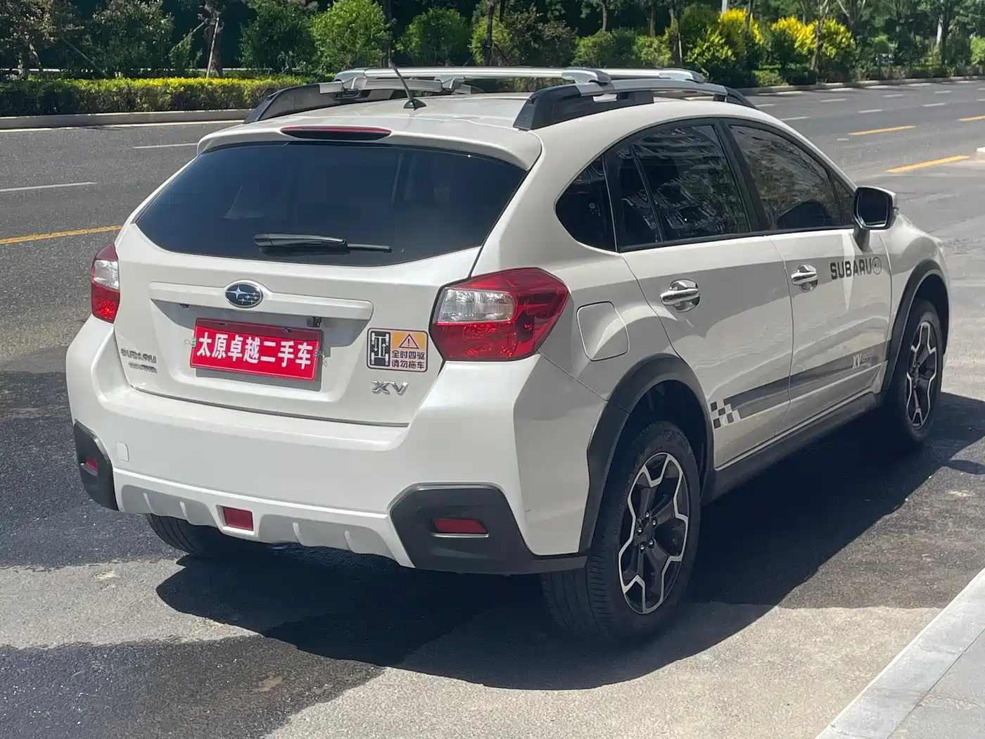Subaru XV 2012 2.0i Luxury Edition фото 4