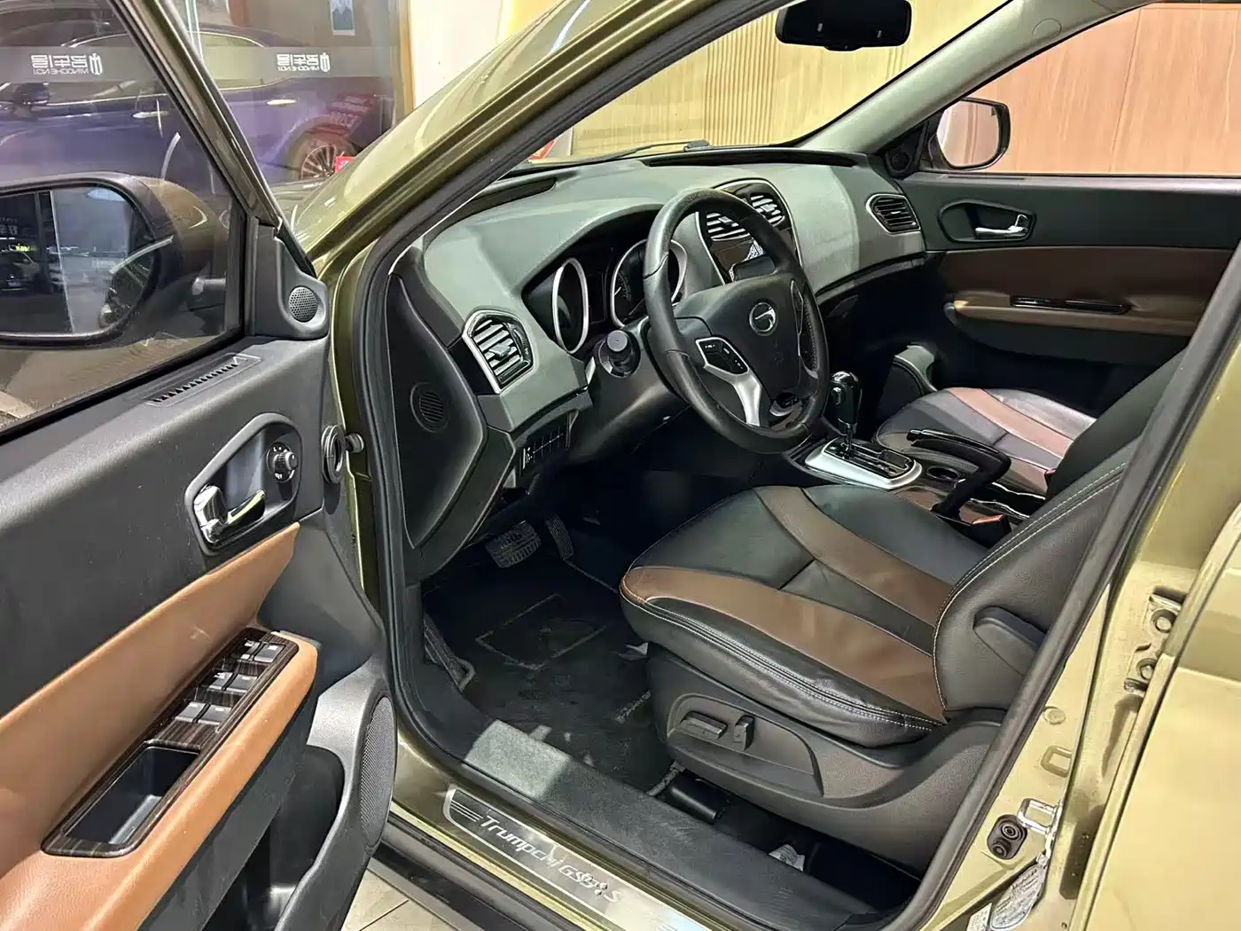 GAC Trumpchi Trumpchi GS5 Super 2015 2.0L Automatic 2WD Elite Edition фото 8