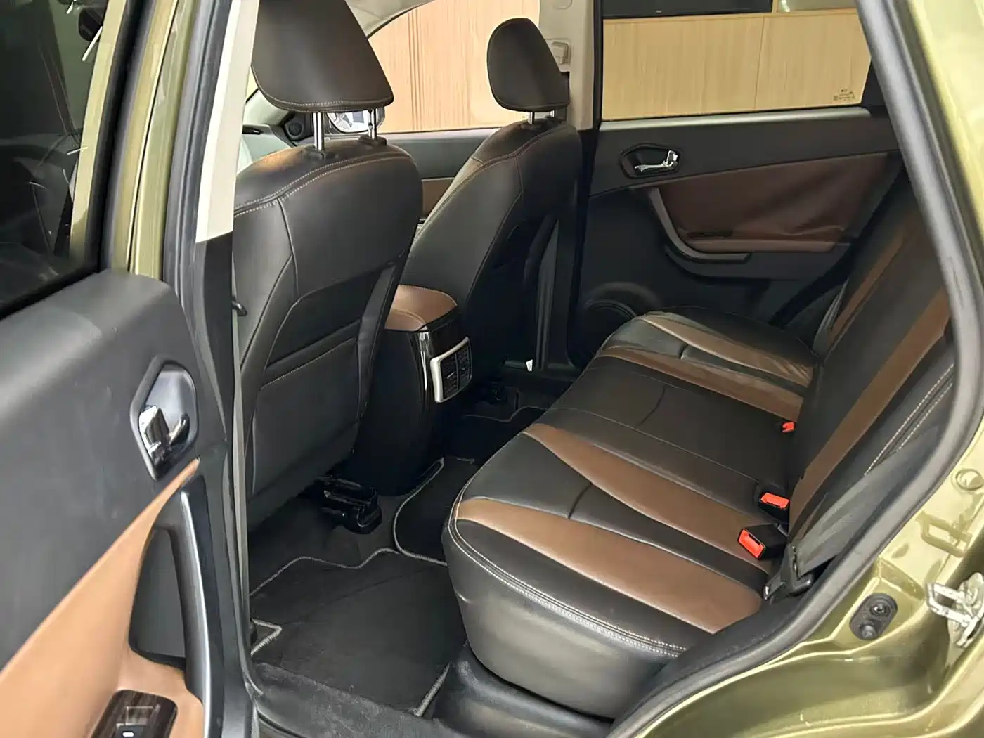 GAC Trumpchi Trumpchi GS5 Super 2015 2.0L Automatic 2WD Elite Edition фото 10