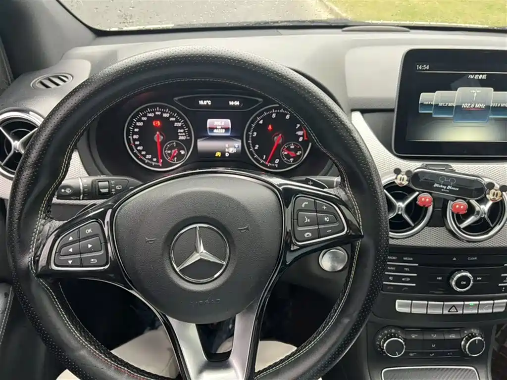 Mercedes-Benz B-Class 2017 B 200 Dynamic фото 3