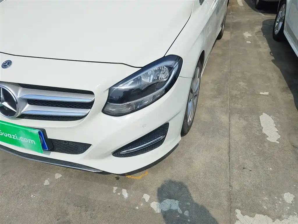 Mercedes-Benz B-Class 2017 B 200 Dynamic фото 14