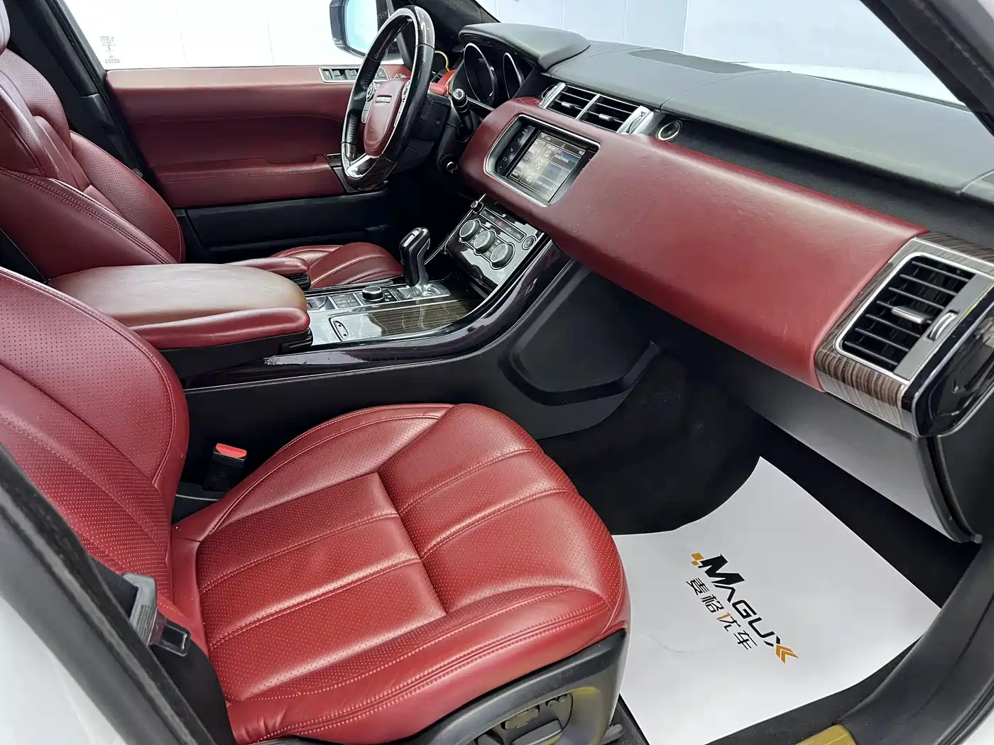 Land Rover Range Rover Sport 2014 3.0 SC V6 HSE фото 10