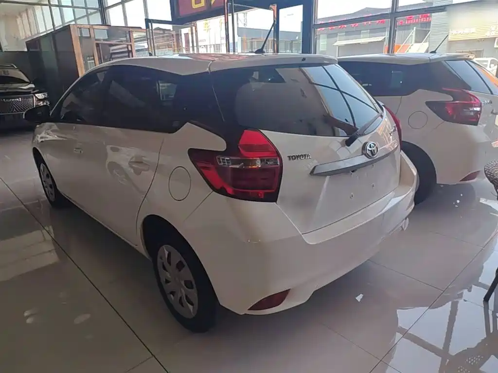 Toyota Vios FS 2017 1.5L CVT Fengchi Edition фото 5