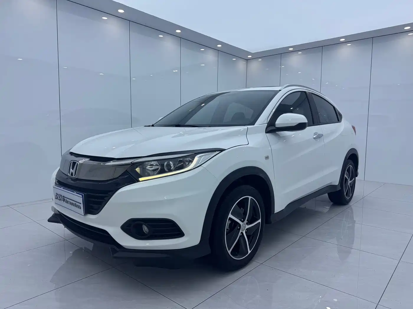 Honda Vezel 2022 1.5L CVT Phantom Night Pioneer Edition