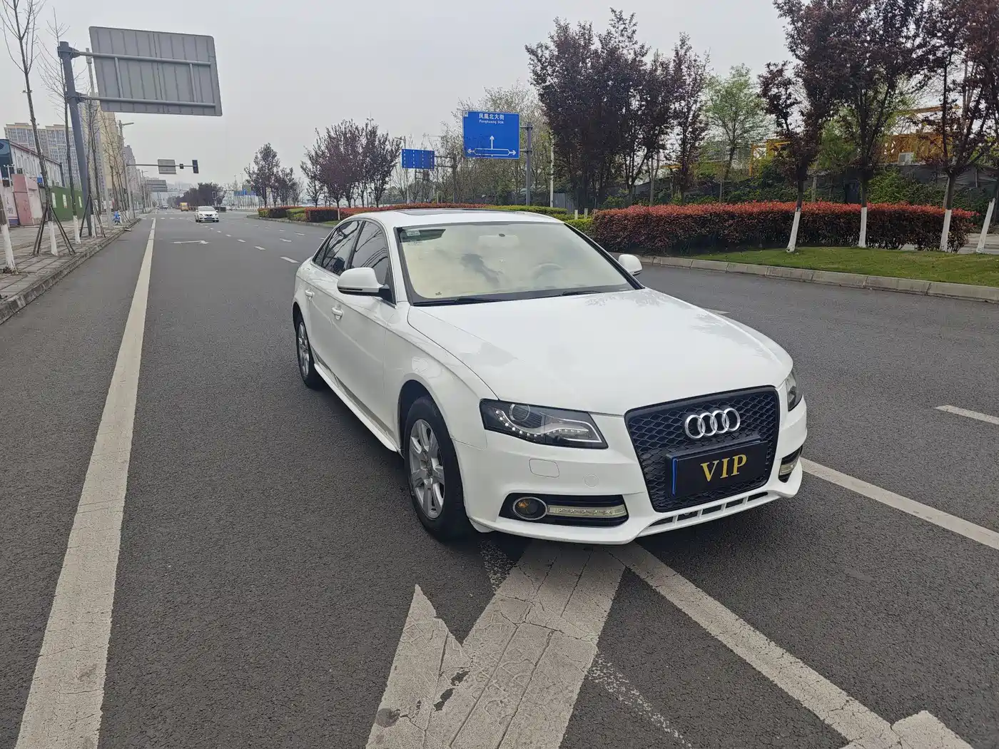 Audi A4L 2010 2.0 TFSI Comfort фото 7