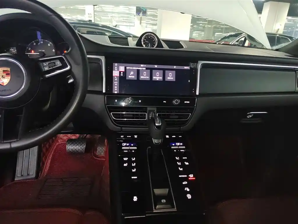 Porsche Macan 2022 Macan 2.0T фото 13