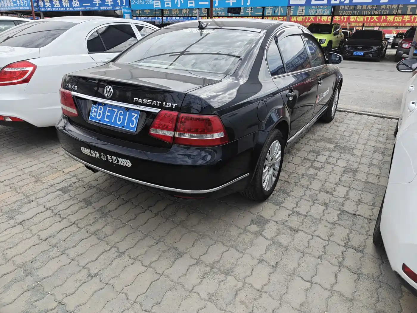Volkswagen Passat Lingyu 2011 1.8T Automatic Luxury фото 4