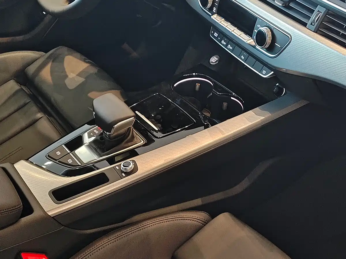 Audi A5 (Import) 2024 Coupe 40 TFSI Fashion Dynamic фото 3
