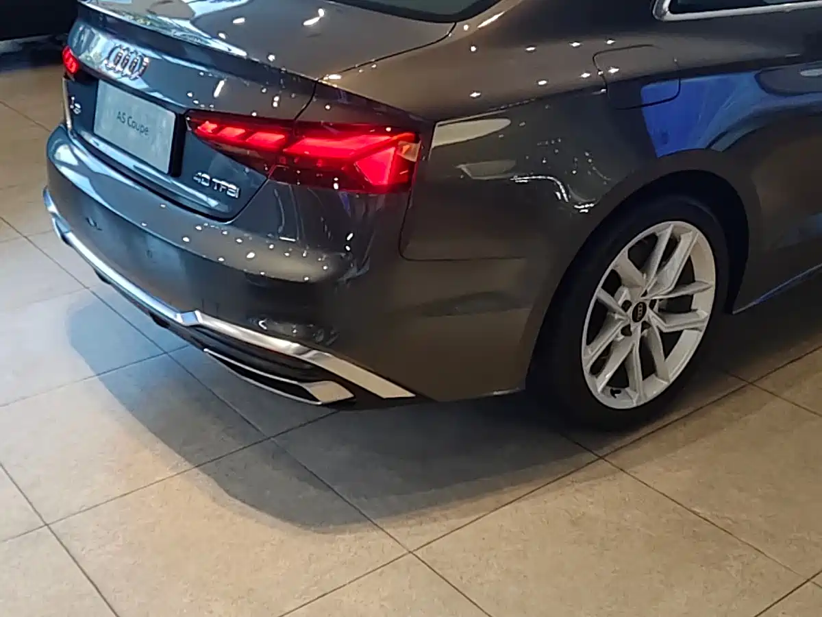 Audi A5 (Import) 2024 Coupe 40 TFSI Fashion Dynamic фото 7