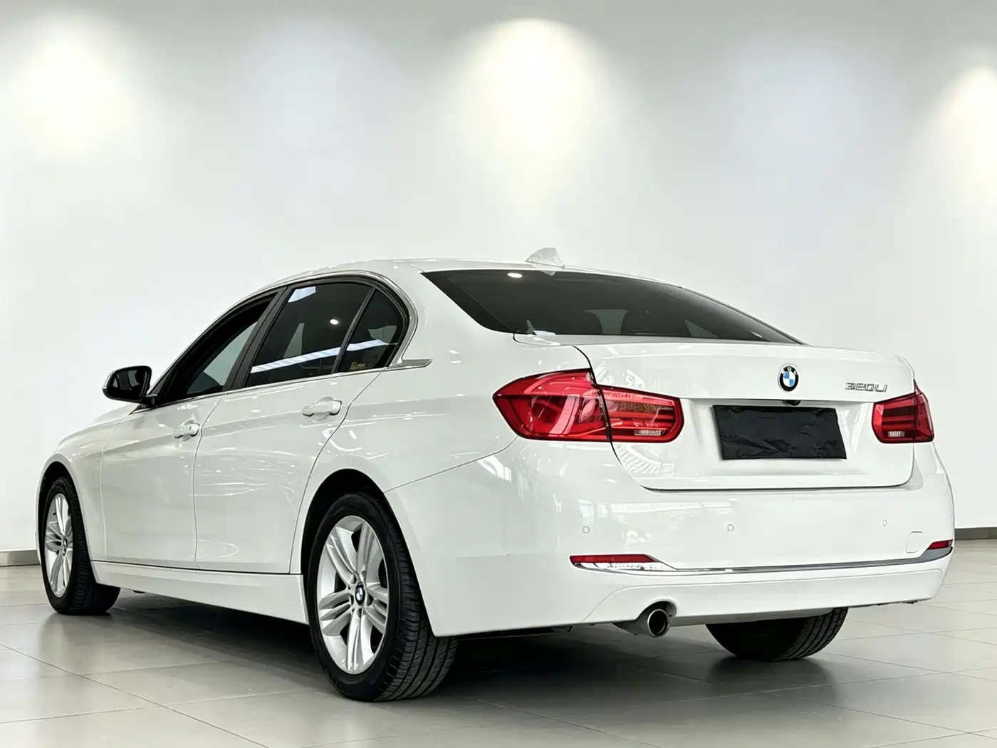 BMW 3 Series 2016 320Li Fashion Model фото 7