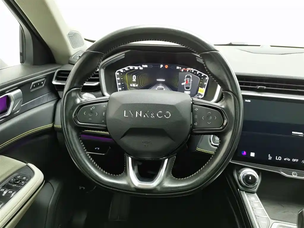 Lynk & Co 05 2020 2.0TD 2WD Shine Halo фото 11