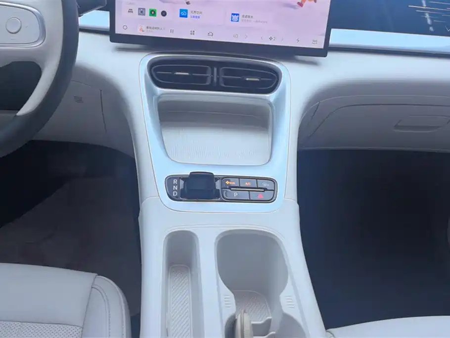 Geely Galaxy Starry Wish 2025 UP 410km Explorer Edition фото 16