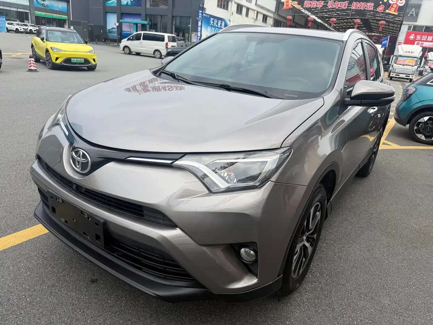 Toyota RAV4 Rongfang 2018 2.0L CVT 2WD Trend X Edition