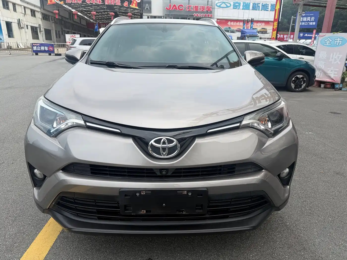 Toyota RAV4 Rongfang 2018 2.0L CVT 2WD Trend X Edition фото 4