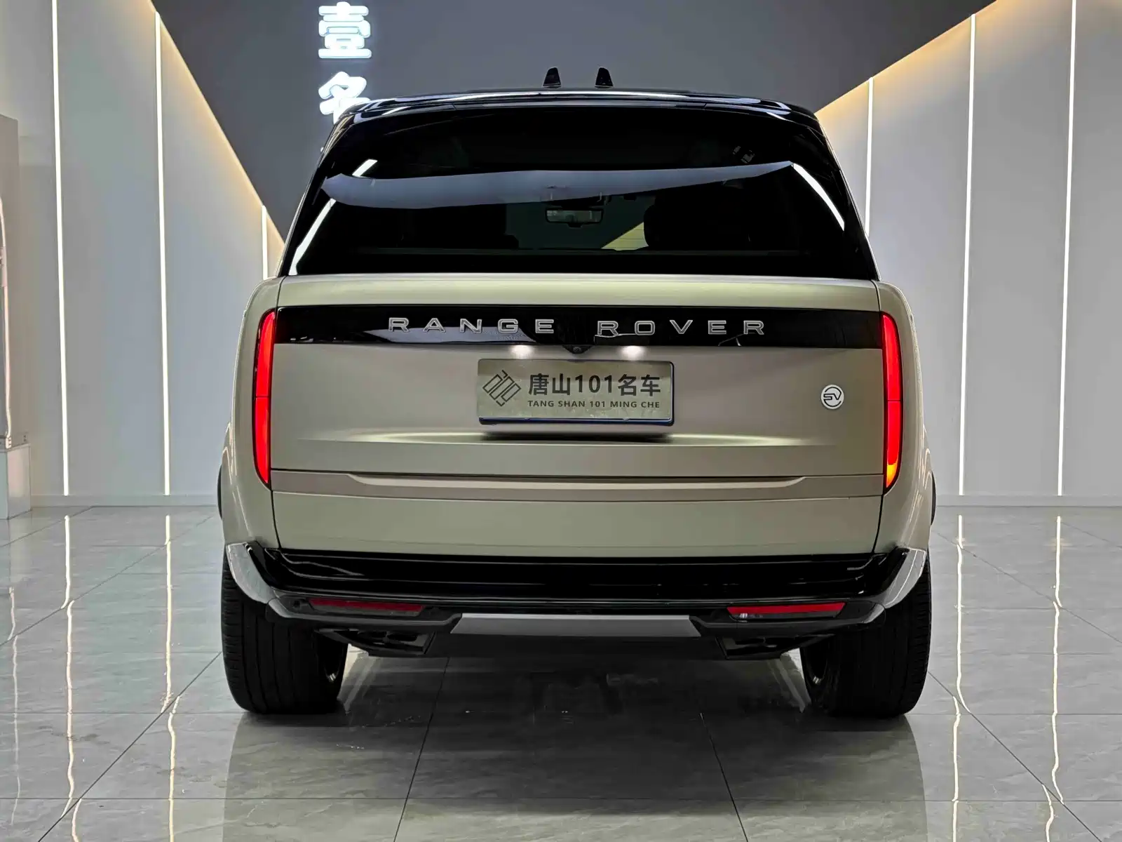 Фото 9 - Land Rover Range Rover