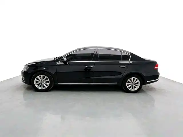 Volkswagen Magotan 2015 Facelift 2.0TSI Luxury фото 17