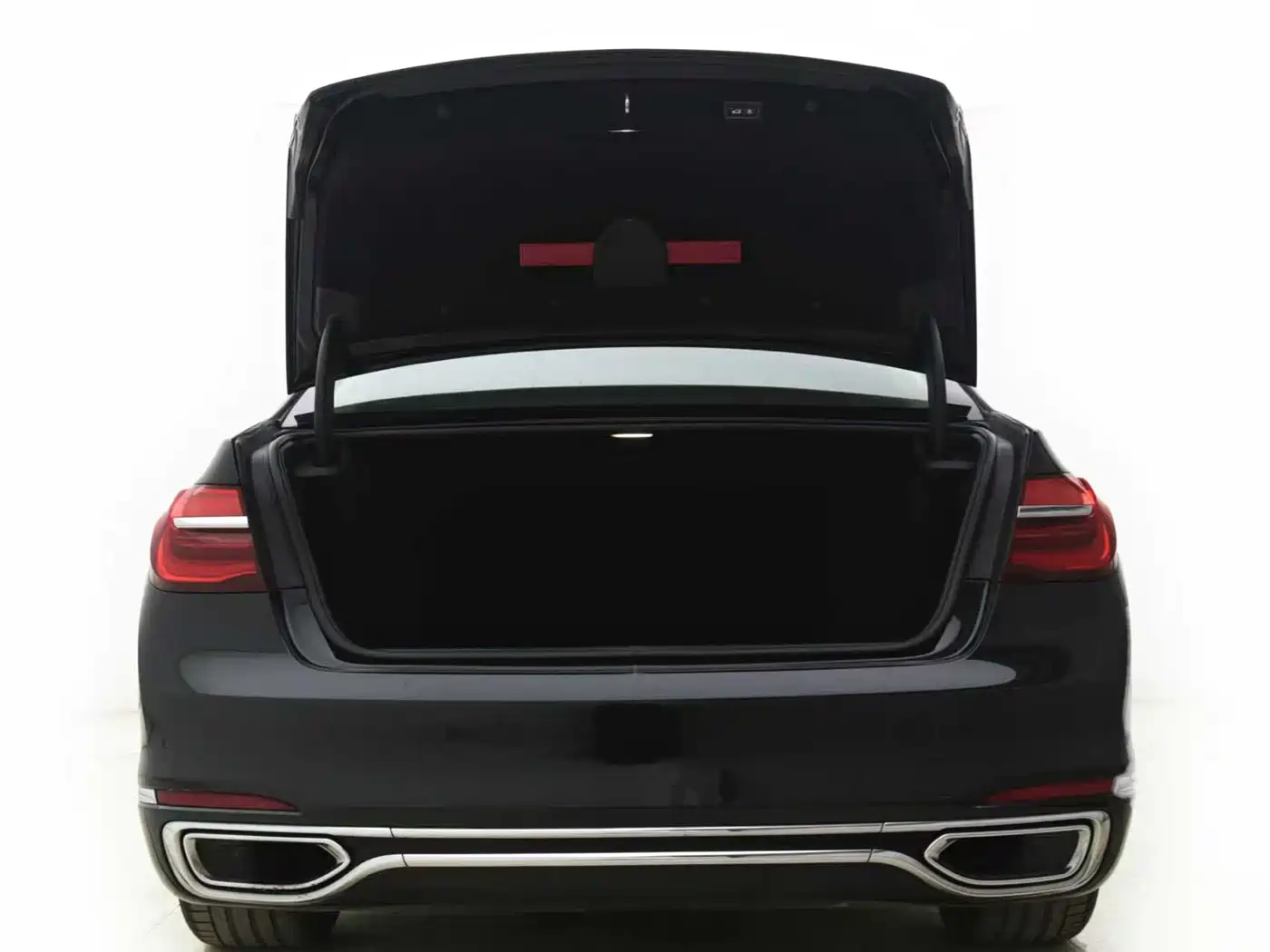 BMW 7 Series 2018 730Li Leading Type Excellence Package фото 15