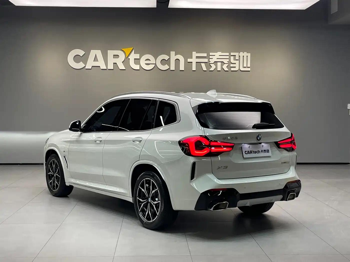 BMW X3 2022 xDrive30i Leading M Night Package фото 6
