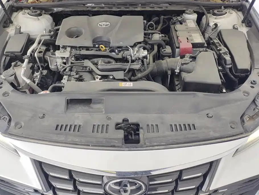 Toyota Avalon 2022 2.0L Luxury Edition фото 10
