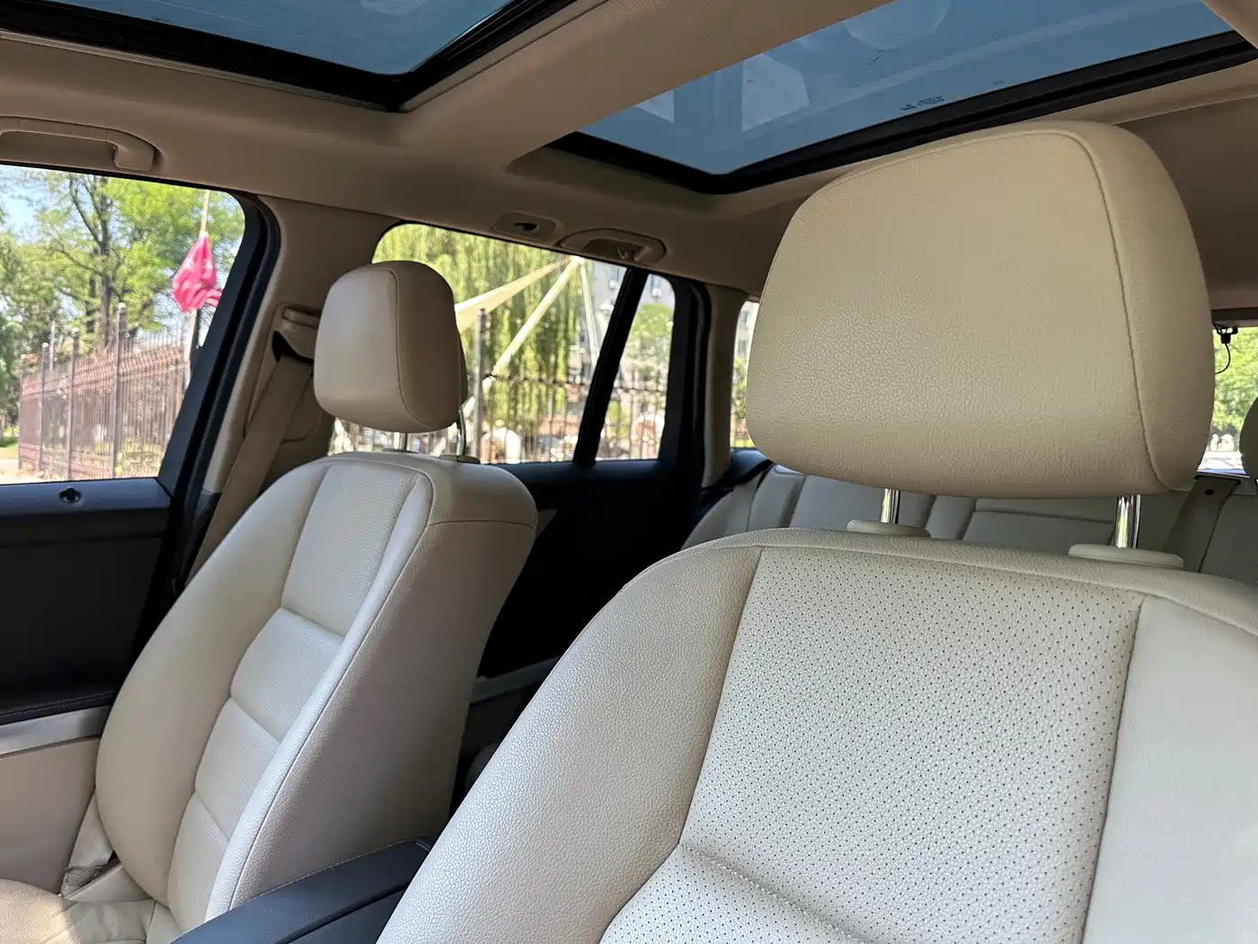Mercedes-Benz GLK-Class 2013 GLK 300 4MATIC Fashion фото 23
