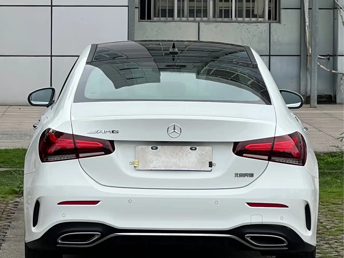 Mercedes-Benz A-Class 2022 A 200 L Sport Sedan Dynamic фото 5