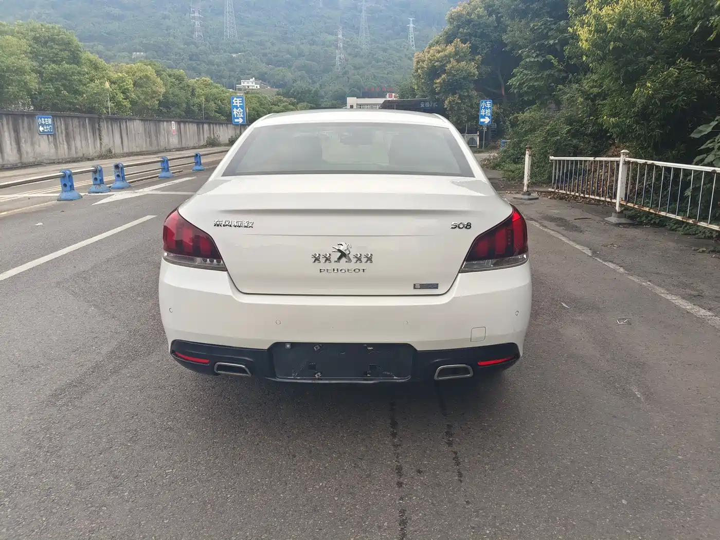 Peugeot 508 2015 1.6THP Auto Excellence Edition фото 8