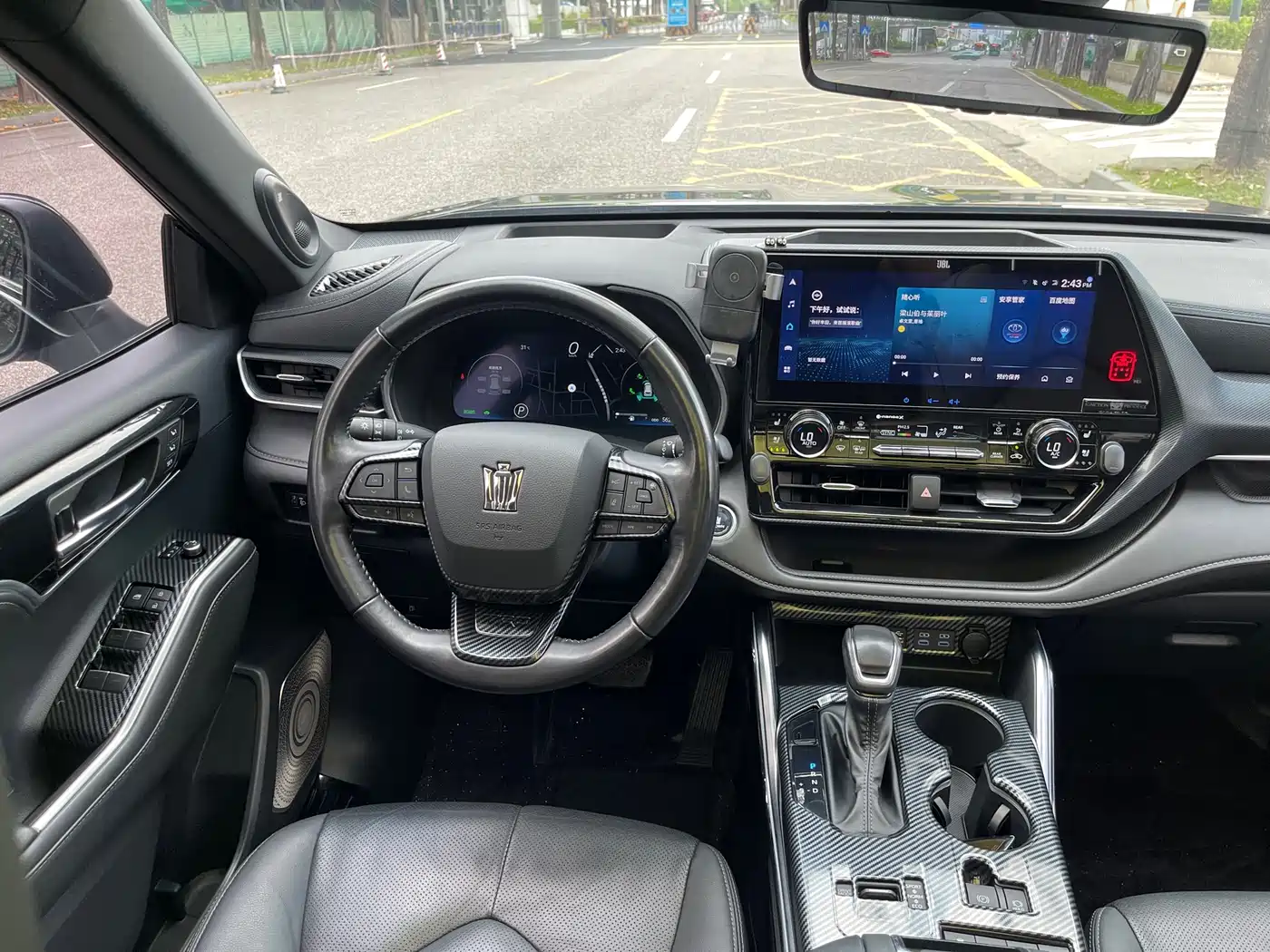 Toyota Crown Kluger 2021 2.5L HEV AWD Flagship Edition фото 8