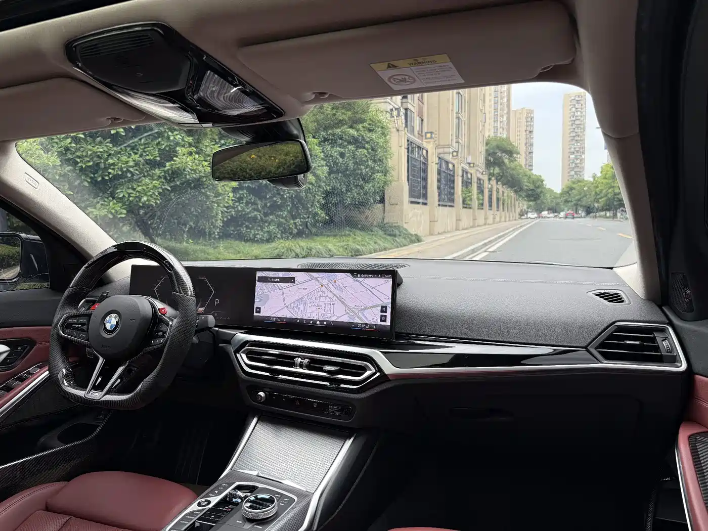 BMW 3 Series 2024 325Li M Sport Shadowline Package фото 15