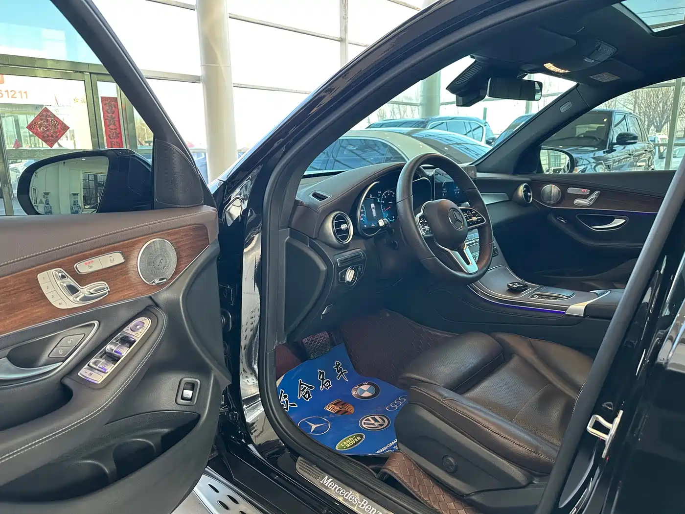 Mercedes-Benz GLC 2021 GLC 300 L 4MATIC Sporty фото 7