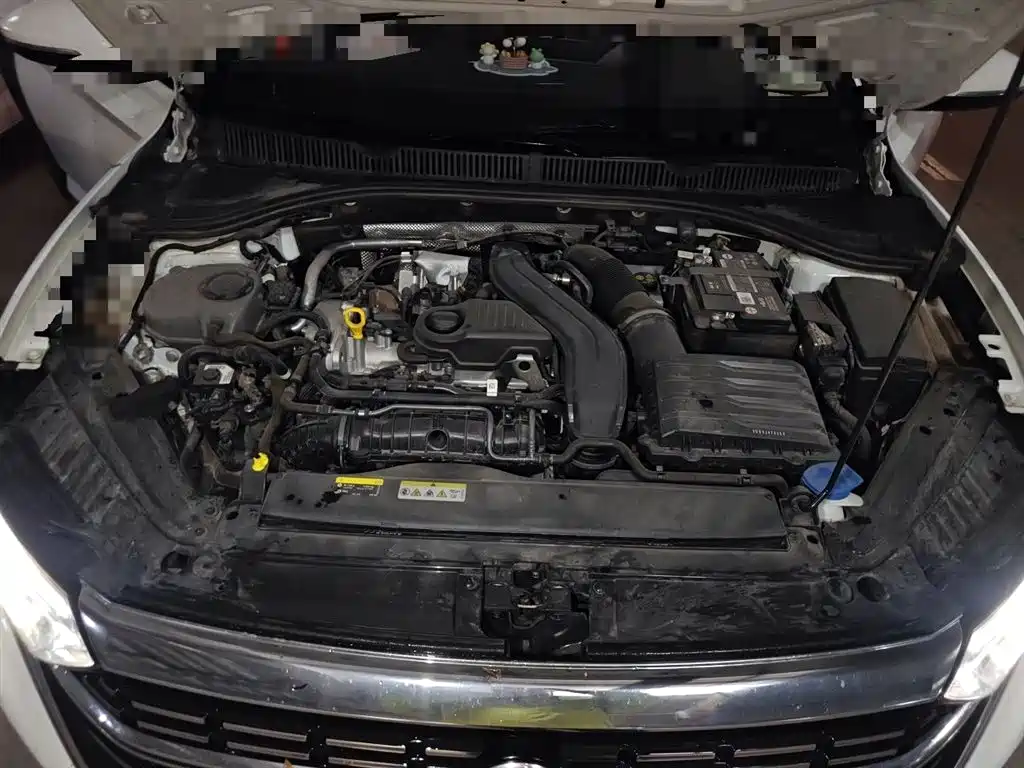 Volkswagen Sagitar 2023 300TSI DSG Surpassing Edition фото 11