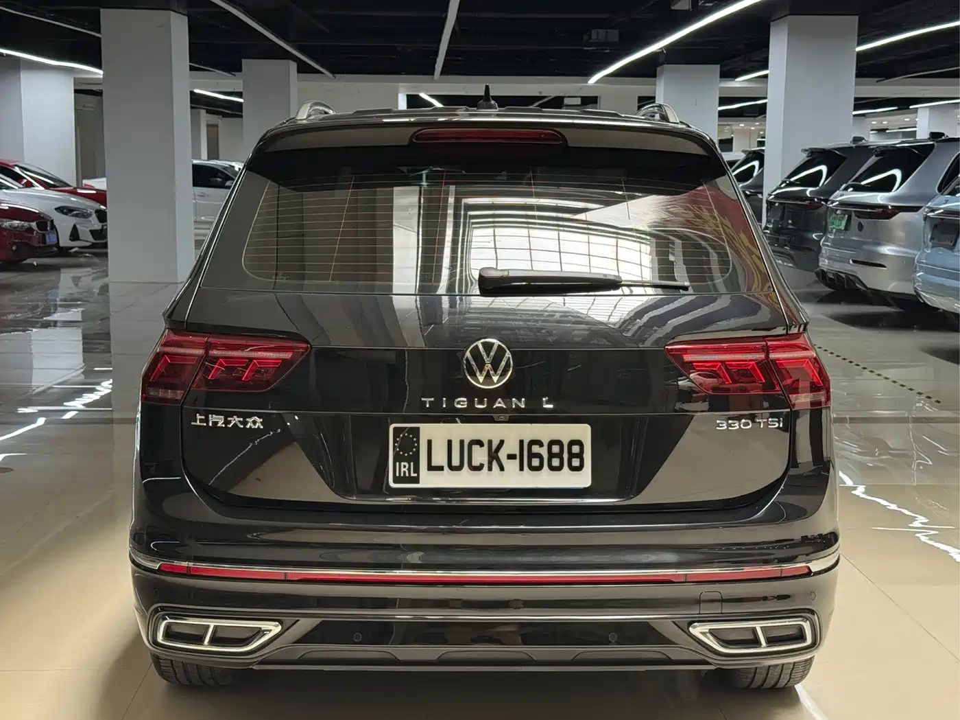 Volkswagen Tiguan L 2023 Facelift 330TSI Auto FWD R-Line Premium фото 4