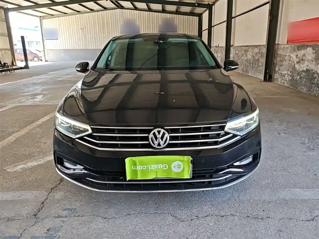 Volkswagen Magotan 2020 280TSI DSG Comfort фото 3