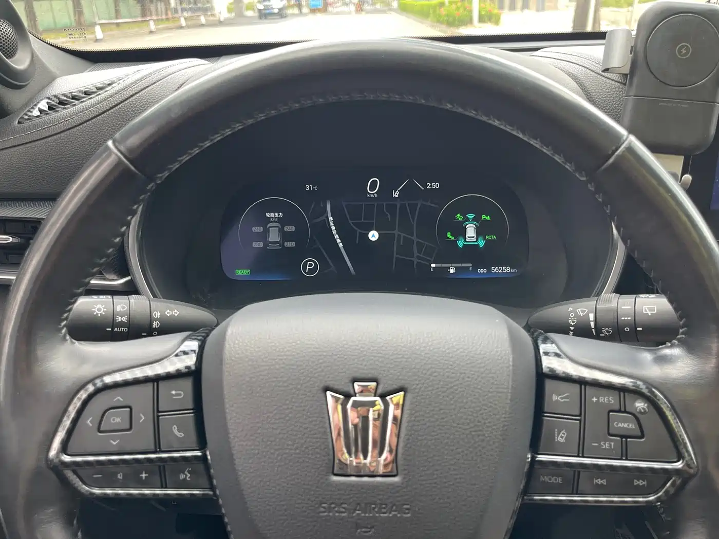 Toyota Crown Kluger 2021 2.5L HEV AWD Flagship Edition фото 10
