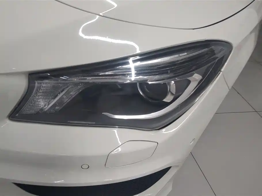 Mercedes-Benz CLA (Import) 2016 Facelift CLA 220 4MATIC фото 5
