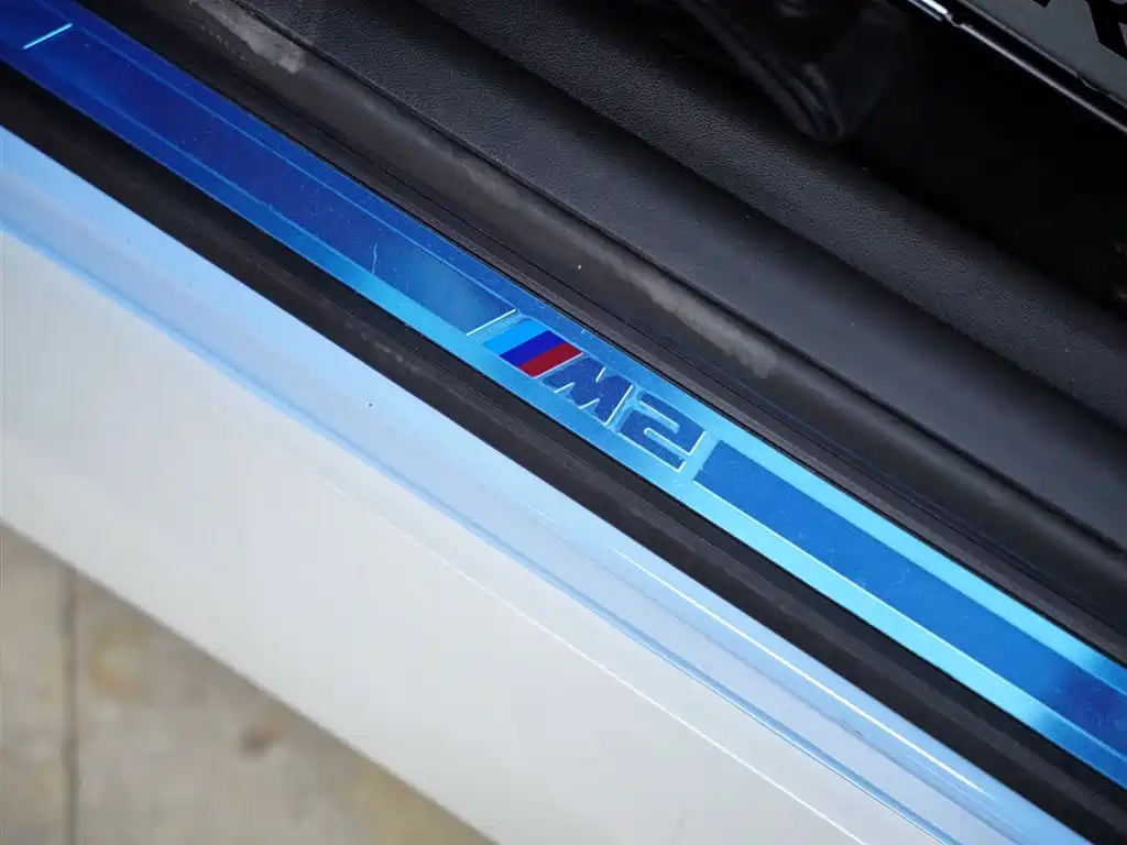 BMW M2 2023 Model M2 фото 38