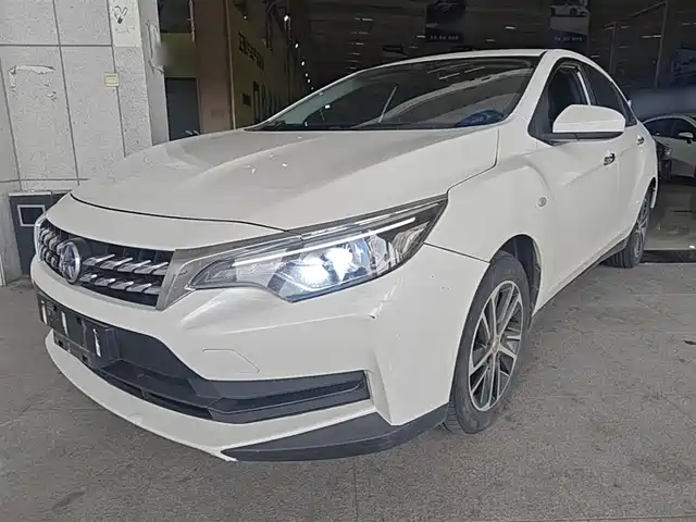  Venucia Venucia D60 2020 1.6L XE CVT Premium Edition