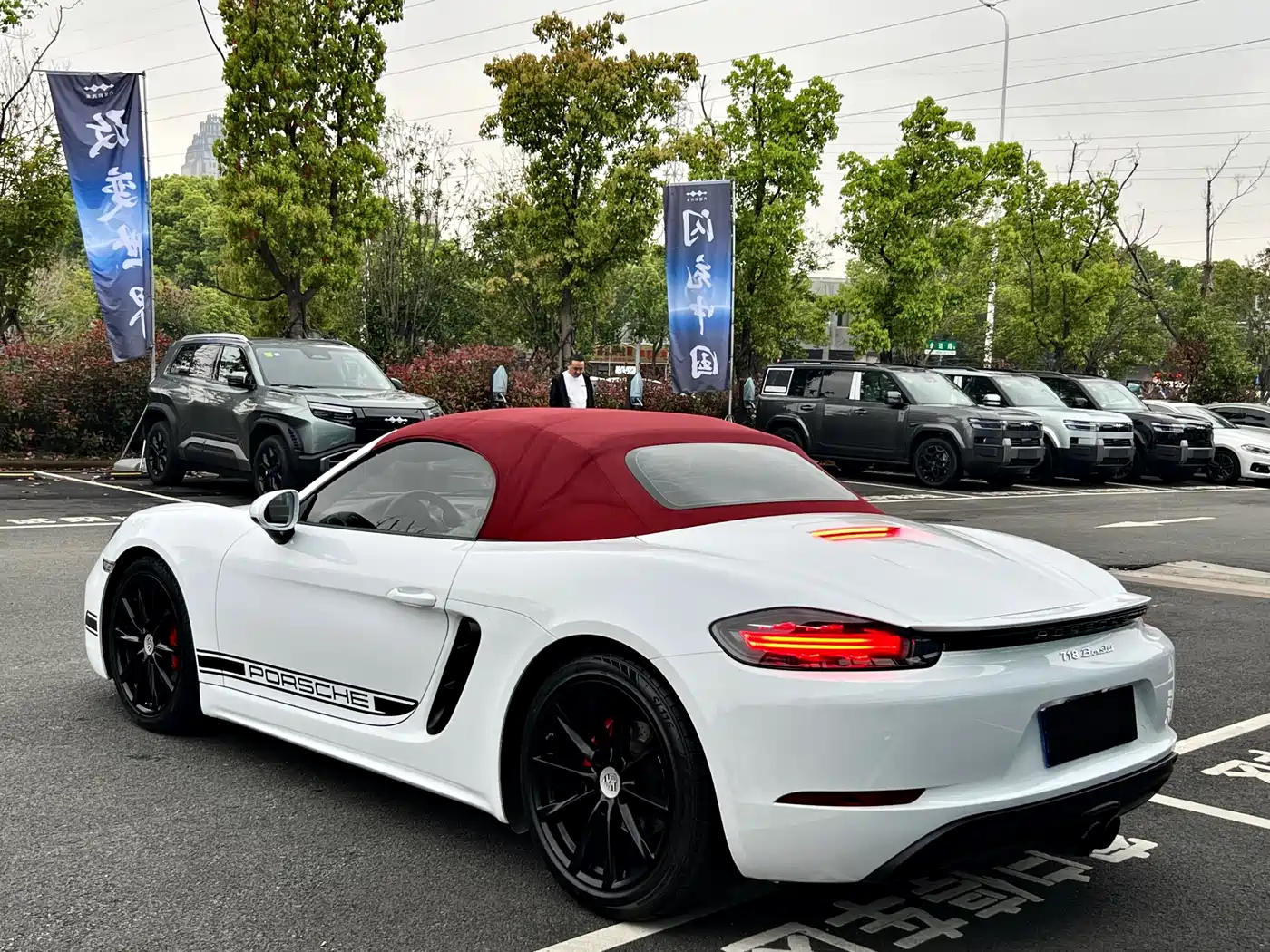 Porsche 718 2018 Boxster 2.0T фото 4
