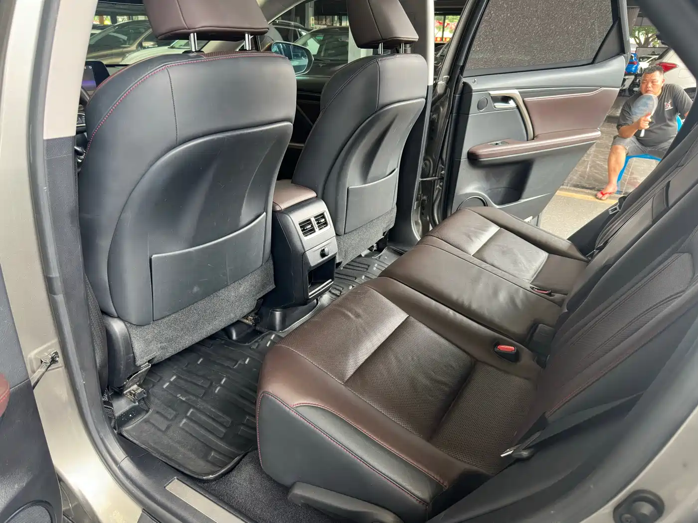 Lexus RX 2016 300 4WD Elegance Edition (China V) фото 18