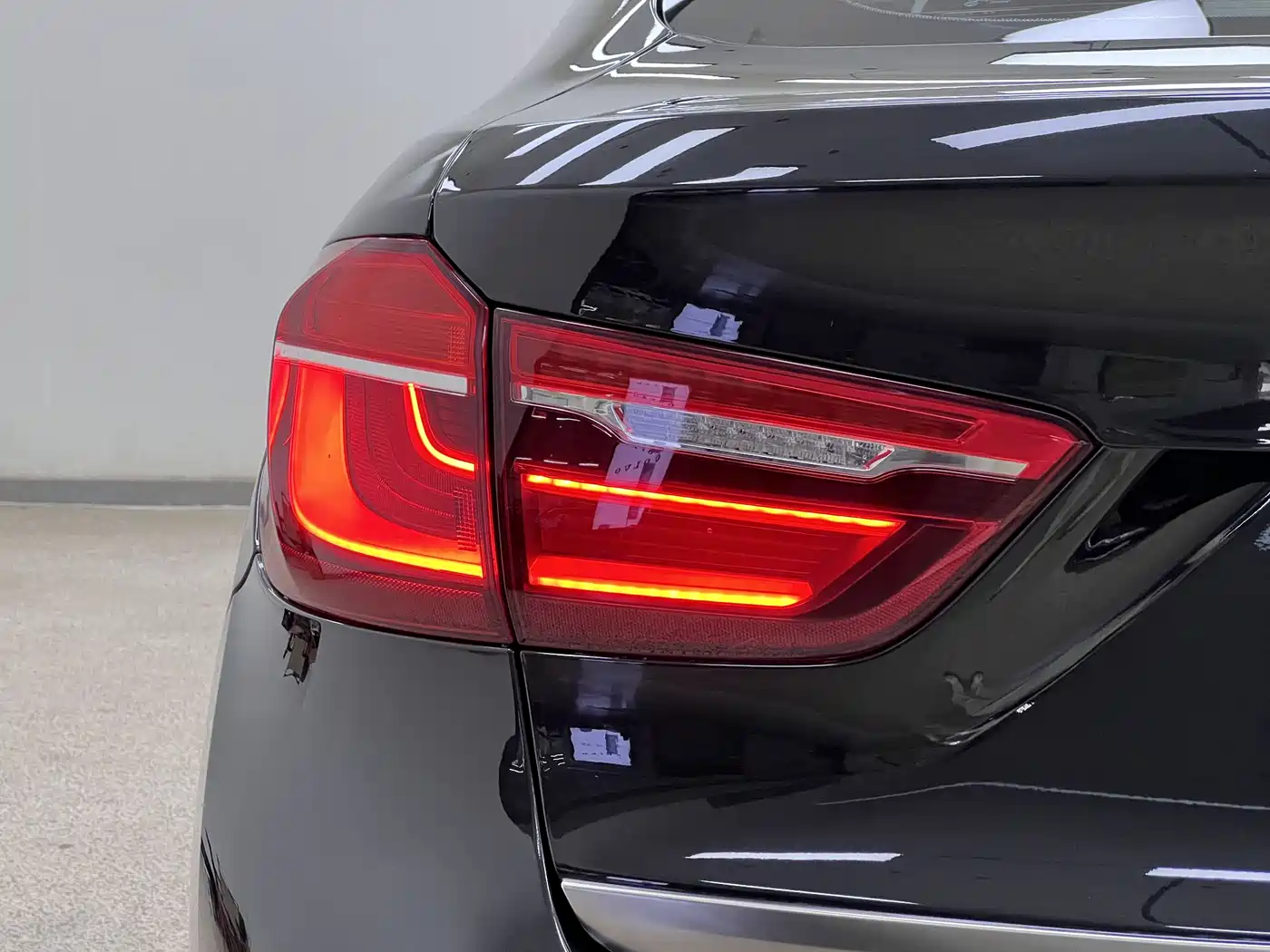 BMW X6 2018 xDrive35i Leading Model фото 36