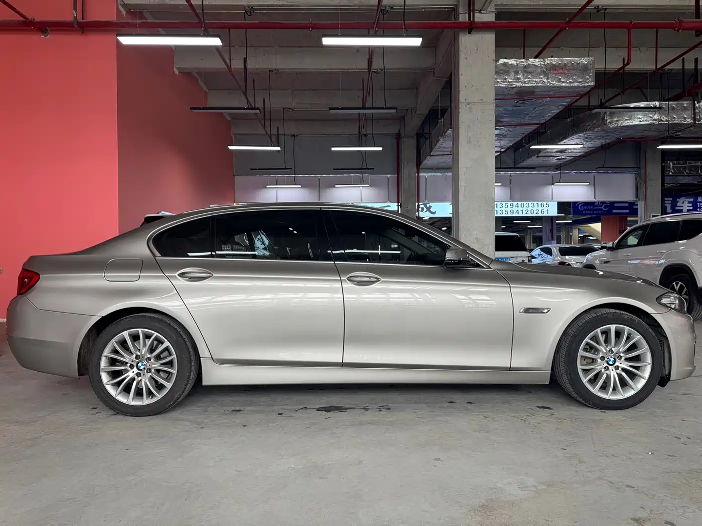 BMW 5 Series 2014 525Li Luxury Design Package фото 8