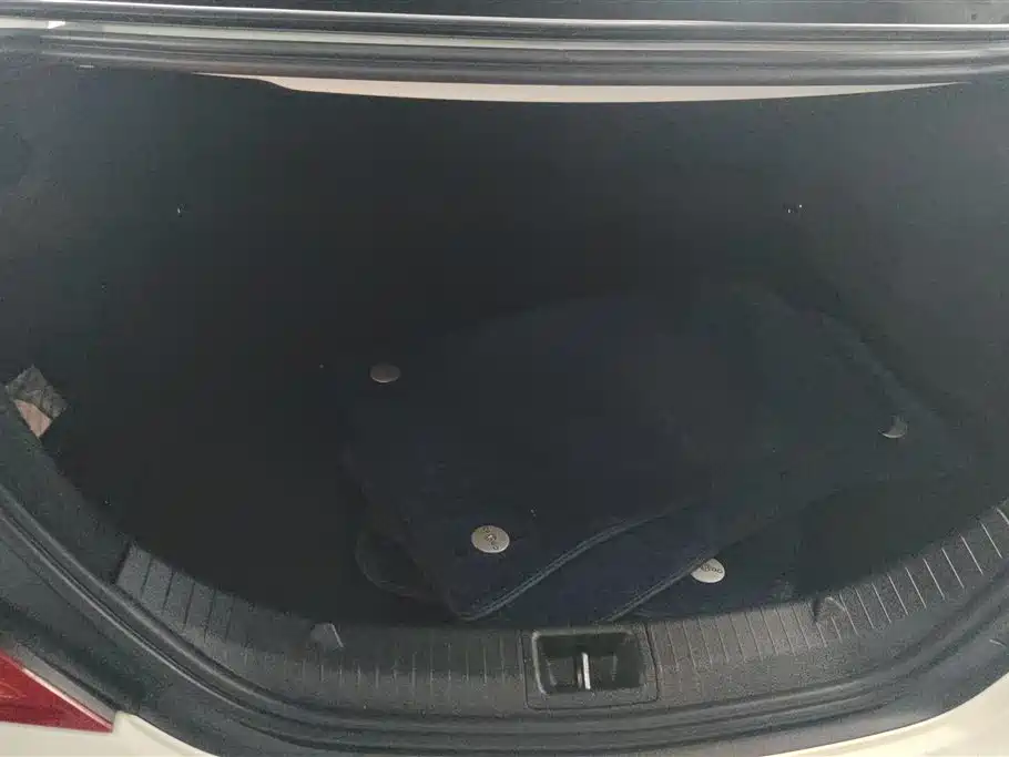 Mercedes-Benz CLA (Import) 2016 Facelift CLA 220 4MATIC фото 4