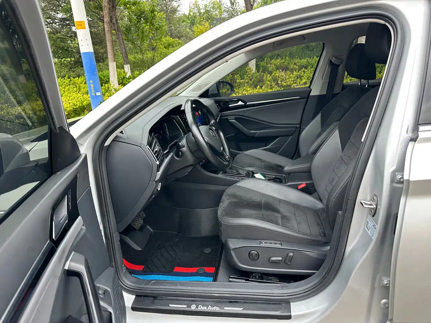Volkswagen Sagitar 2021 280TSI DSG Luxury Smart Connect фото 8