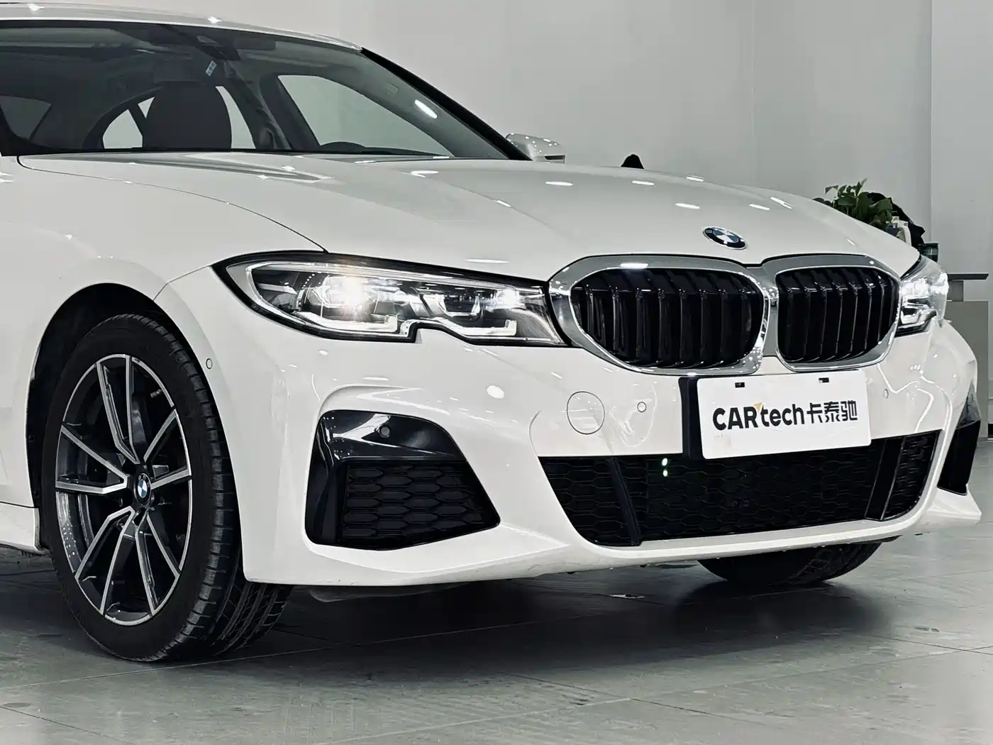BMW 3 Series 2021 Facelift 325Li M Sport Package фото 3