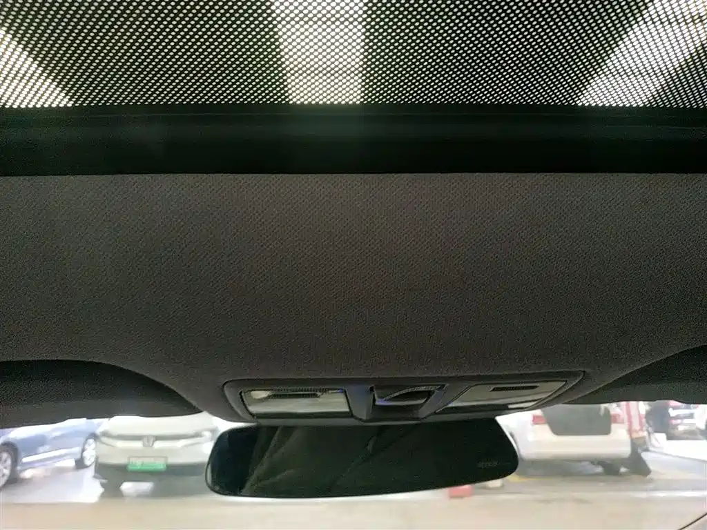 Hyundai Langdong 2015 1.6L Manual Premium фото 8