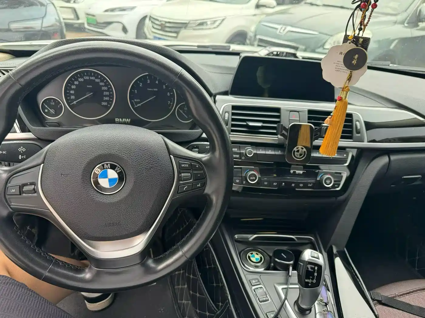 BMW 3 Series 2018 320Li Fashion Style фото 5