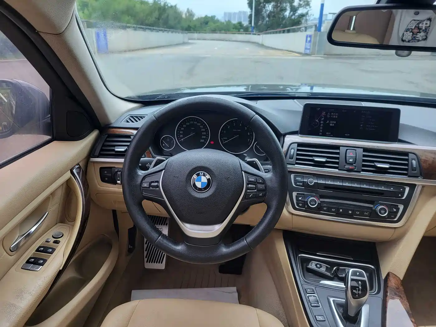BMW 3 Series 2013 Facelift 320Li Luxury Design Package фото 27